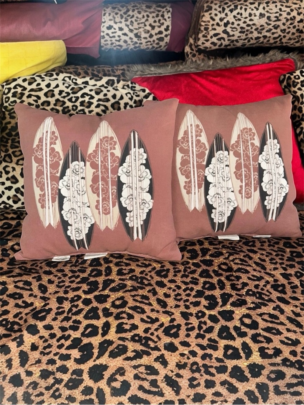 Hampton Bay 2 outdoor throw pillow set Mocha Earthy-tone surf board hibiscus 15"